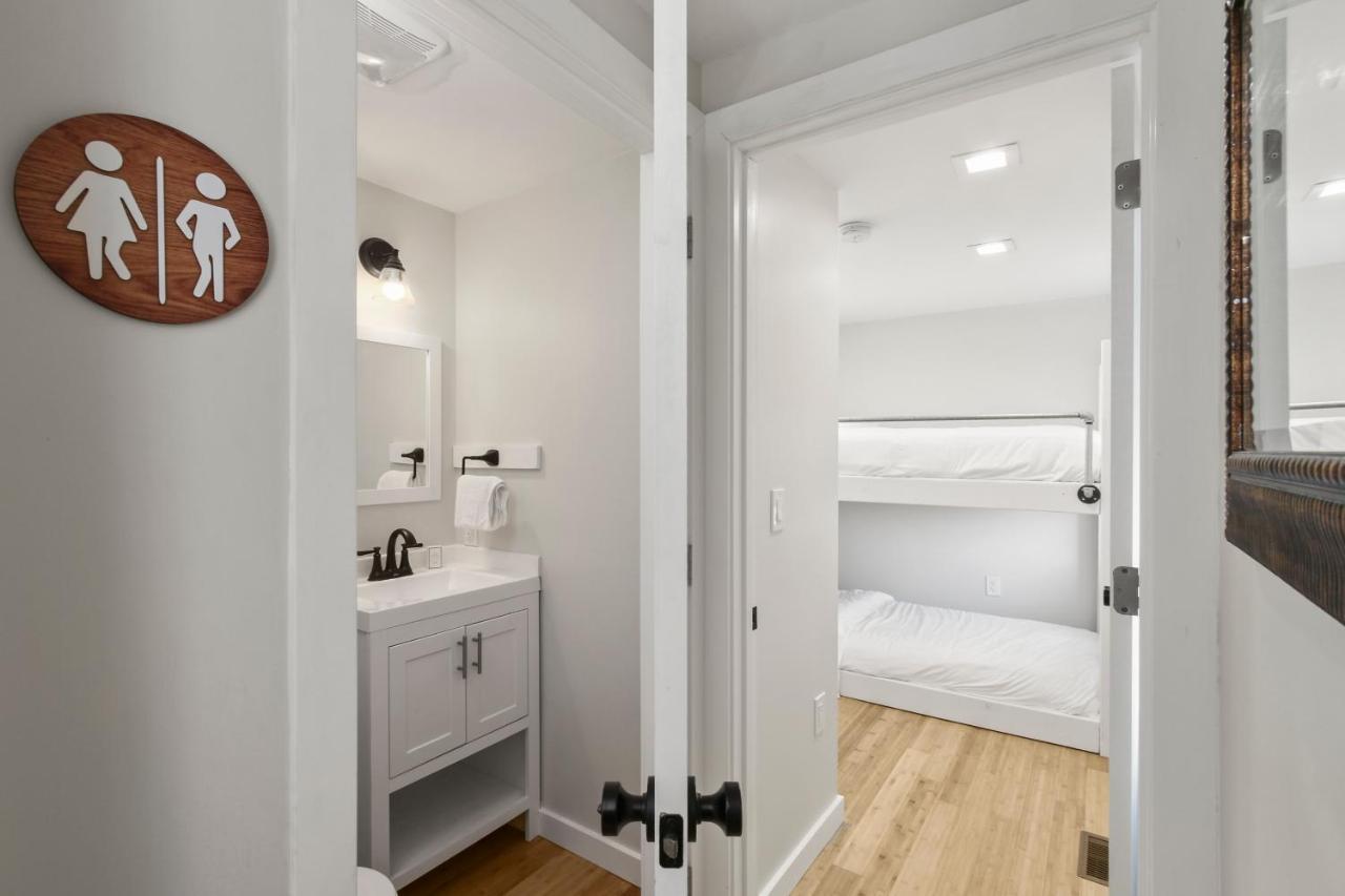 Cozy Ba Townhome Near Little Italy I Fells Point Baltimore Eksteriør bilde